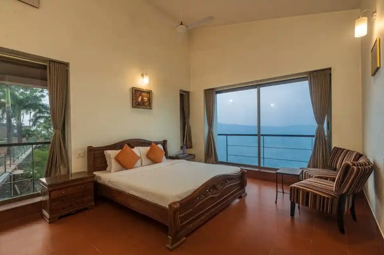 3 BHK CLIFF SIDEAWAY - PANCHGANI